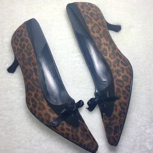 Stuart Weitzman Animal Print Pointed Toe Heels 8.5